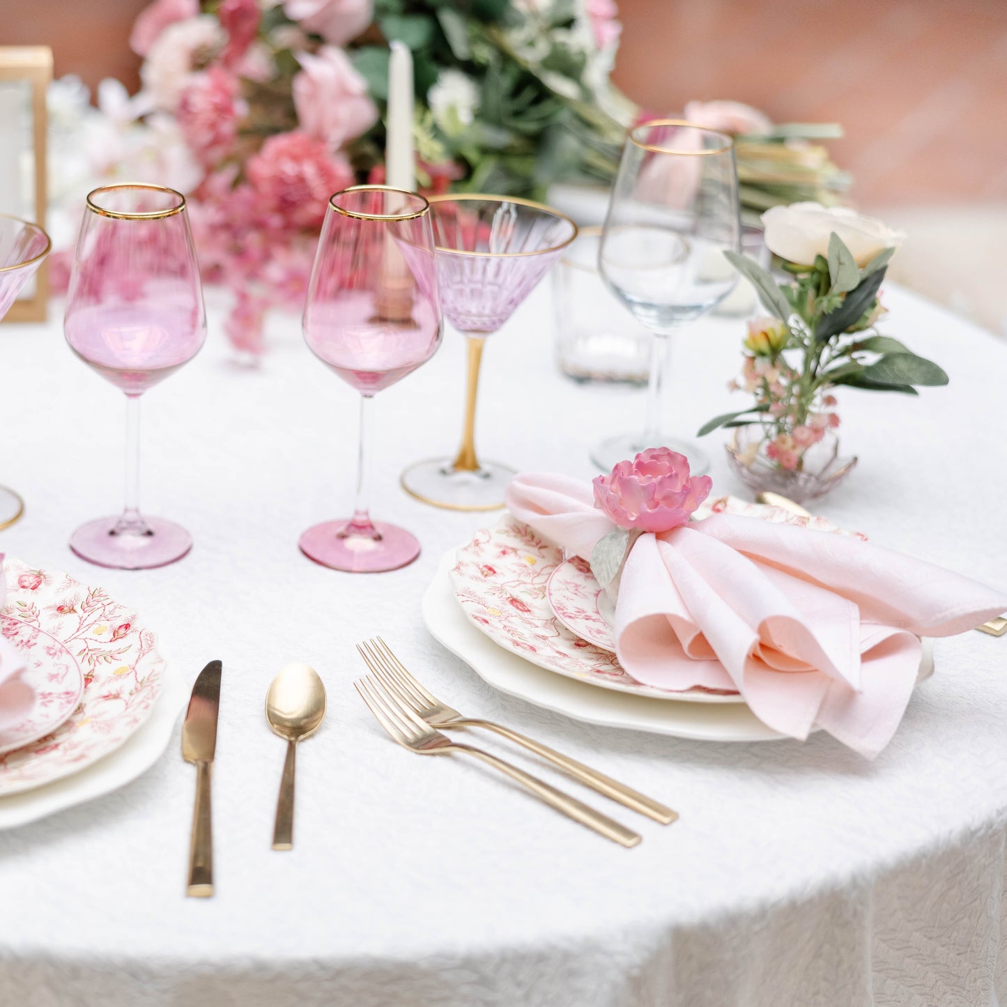 Newlywed Dinner Table Setting