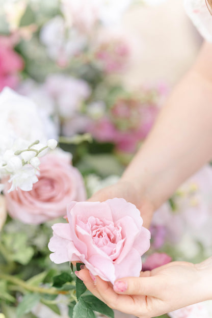 The Julie Floral Pillars